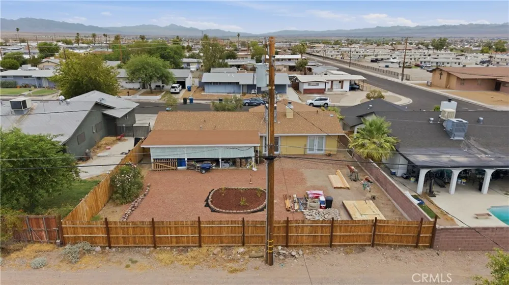 1904 Cortez Needles, CA 92363