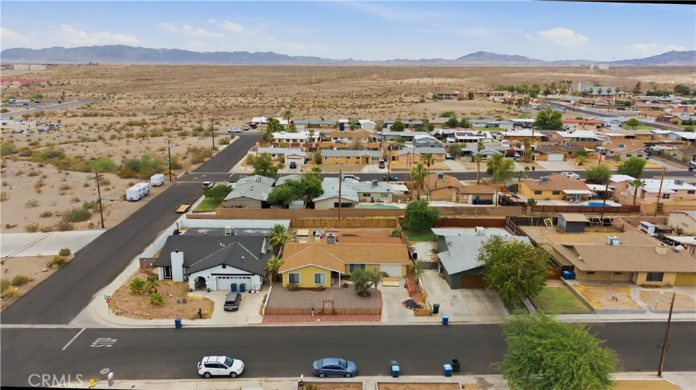 1904 Cortez Needles, CA 92363