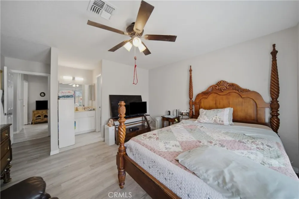 1904 Cortez Needles, CA 92363