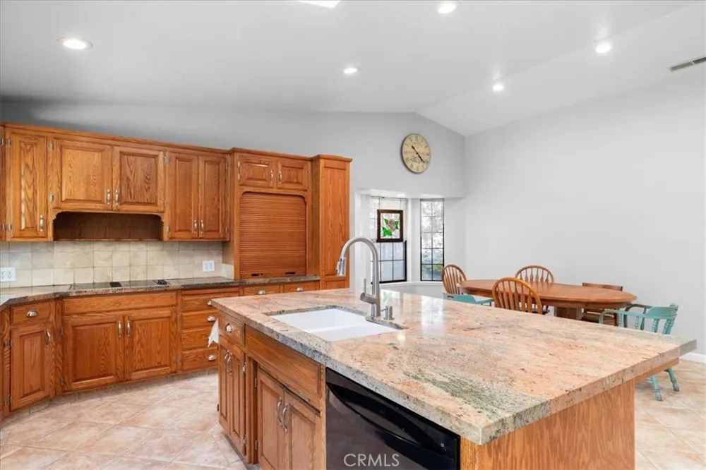 2143 Locust Court Hughson, CA 95326