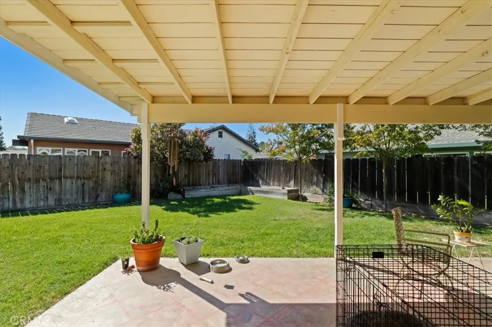 2143 Locust Court Hughson, CA 95326