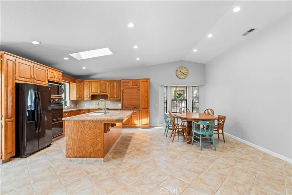 2143 Locust Court Hughson, CA 95326