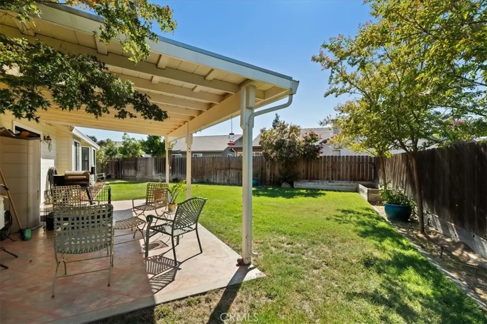 2143 Locust Court Hughson, CA 95326