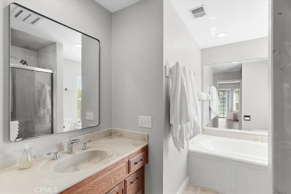 2143 Locust Court Hughson, CA 95326