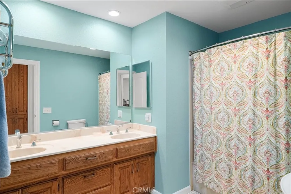 2143 Locust Court Hughson, CA 95326