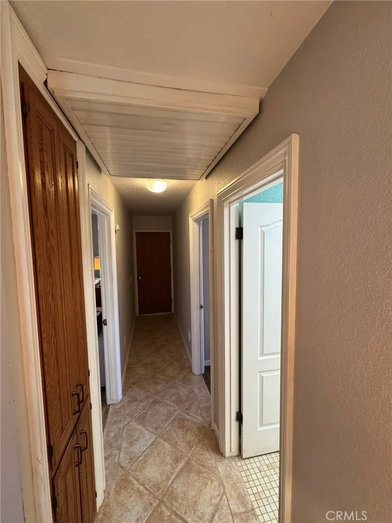 2143 Locust Court Hughson, CA 95326
