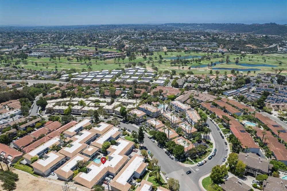 2304 Altisma Way #108 Carlsbad, CA 92009