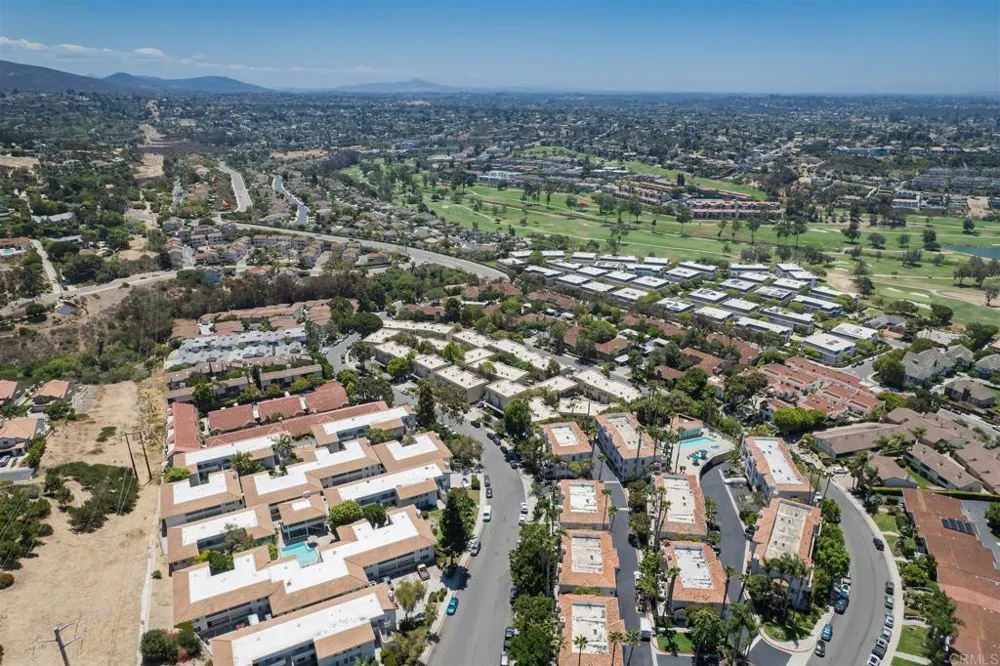 2304 Altisma Way #108 Carlsbad, CA 92009