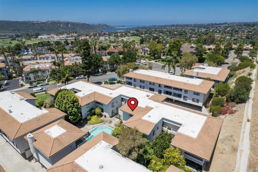 2304 Altisma Way #108 Carlsbad, CA 92009
