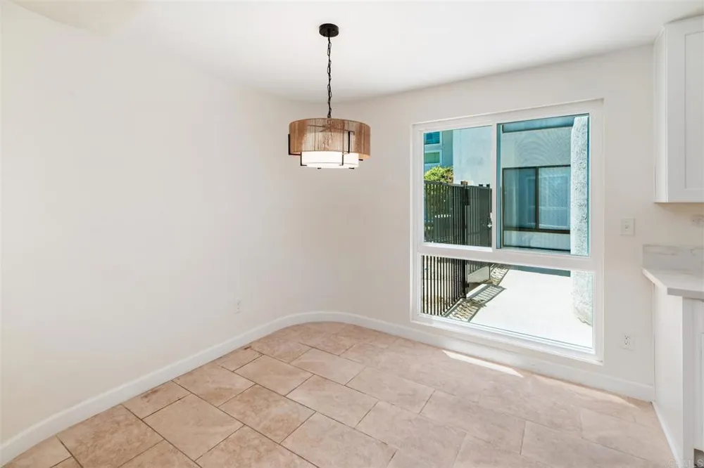 2304 Altisma Way #108 Carlsbad, CA 92009
