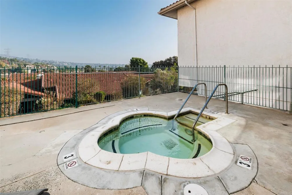 2304 Altisma Way #108 Carlsbad, CA 92009