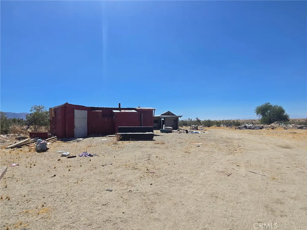 33235 Largo Vista Llano, CA 93544