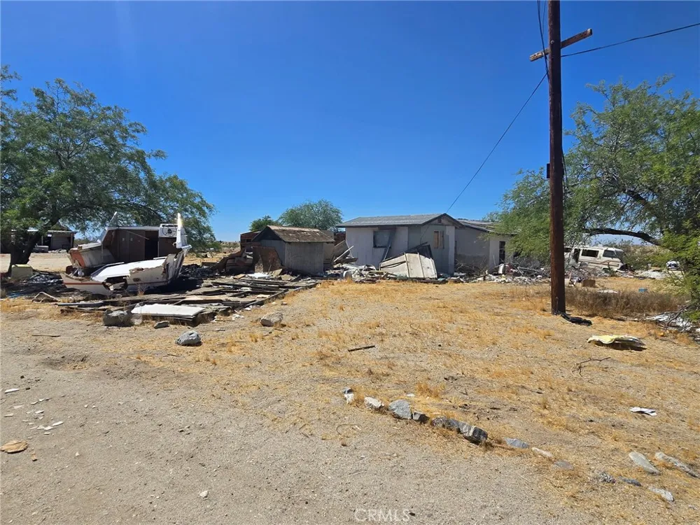 33235 Largo Vista Llano, CA 93544