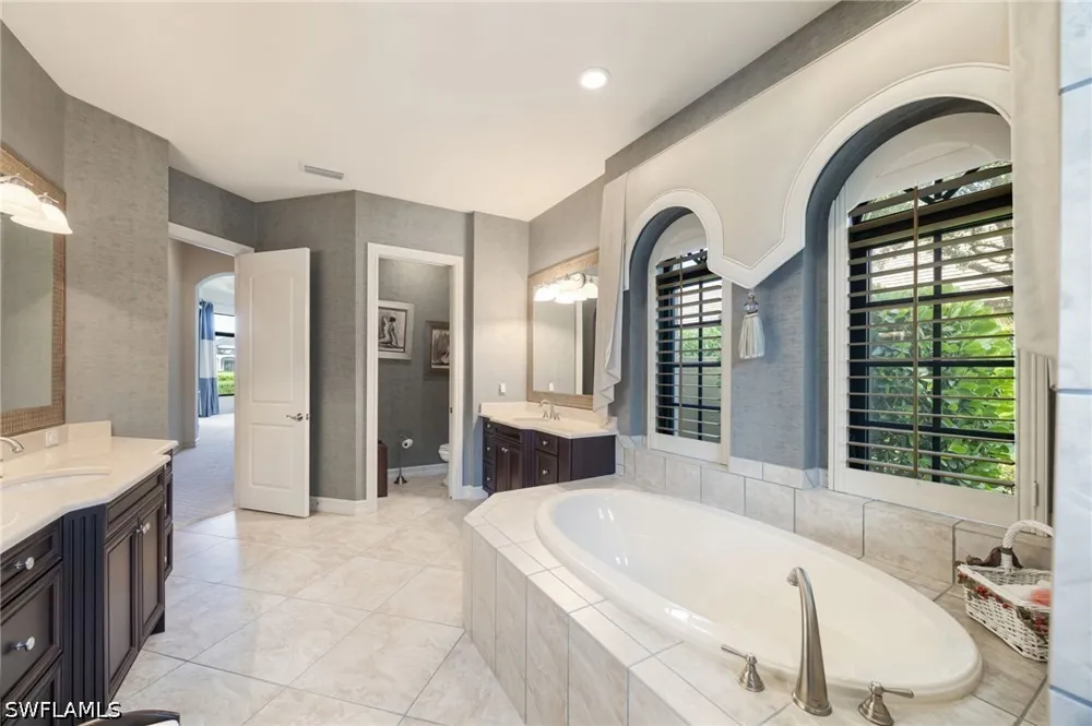 Cortland Way Naples, FL 34119