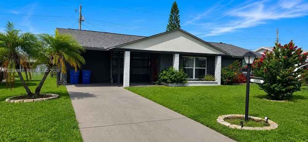 1505 Arrowhead Drive Sun City Center, FL 33573