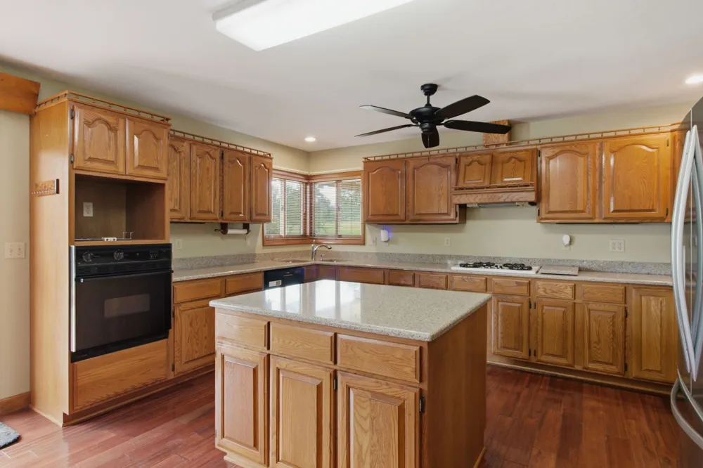 380 McIntosh Rd Paris, TN 38242