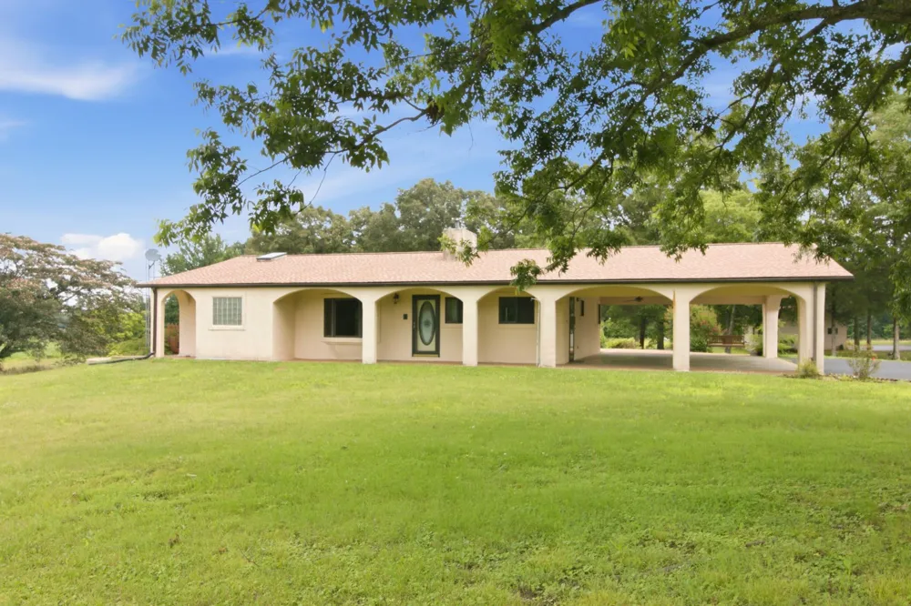 380 McIntosh Rd Paris, TN 38242