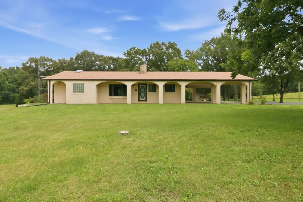 380 McIntosh Rd Paris, TN 38242