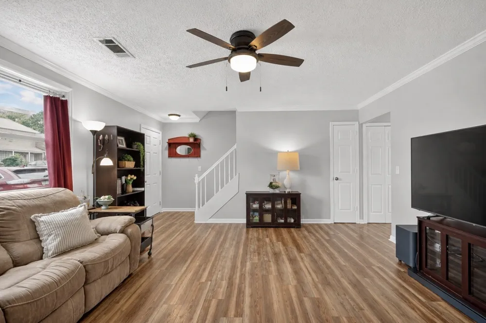 430 Walton Ferry Rd #802 Hendersonville, TN 37075