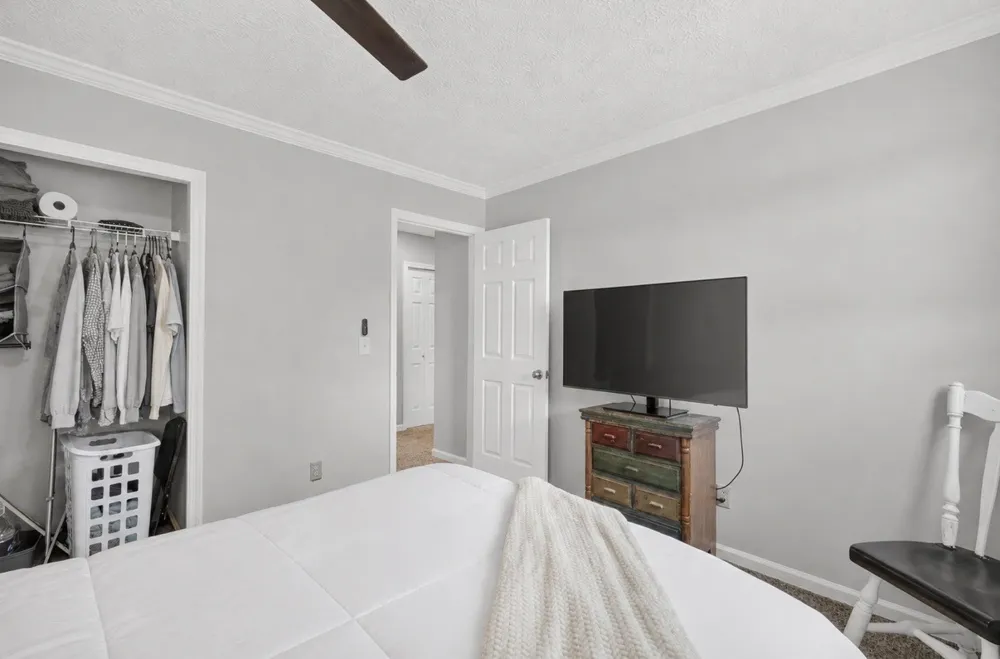 430 Walton Ferry Rd #802 Hendersonville, TN 37075