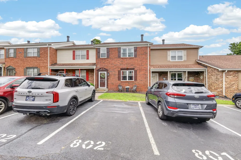 430 Walton Ferry Rd #802 Hendersonville, TN 37075