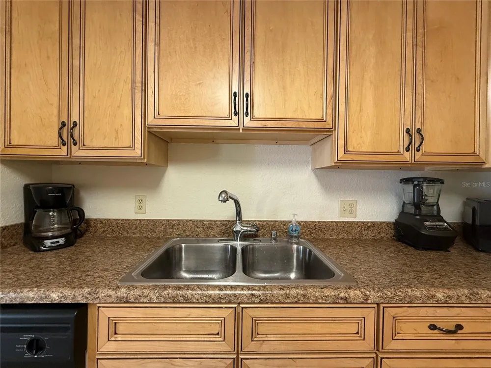 33 ANDREA DRIVE New Smyrna Beach, FL 32168