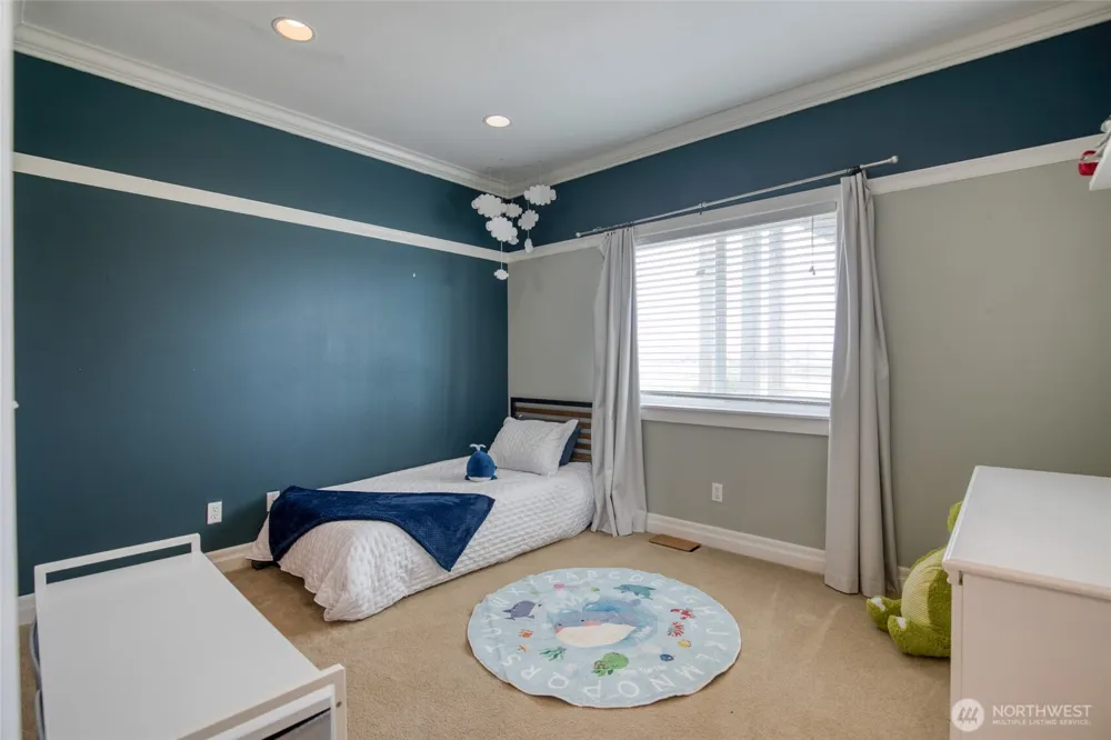 470 W Wind Street Ocean Shores, WA 98569