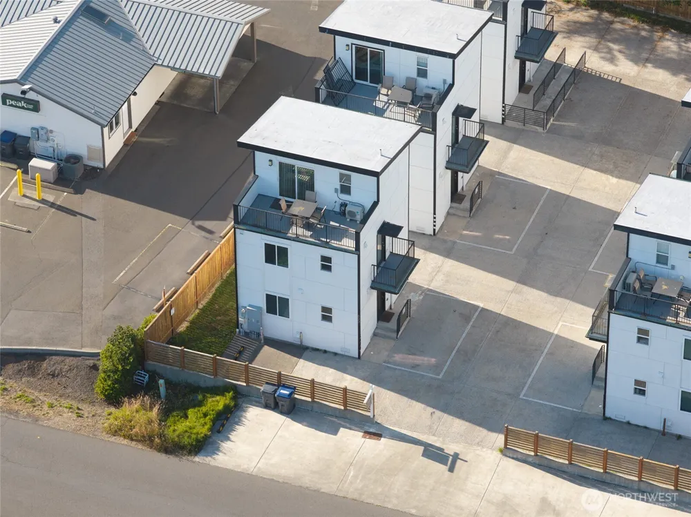 890 Magellan Avenue #1 Ocean Shores, WA 98569
