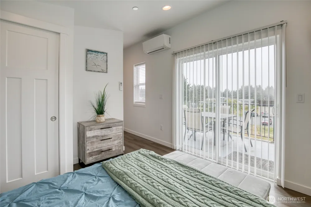 890 Magellan Avenue #1 Ocean Shores, WA 98569