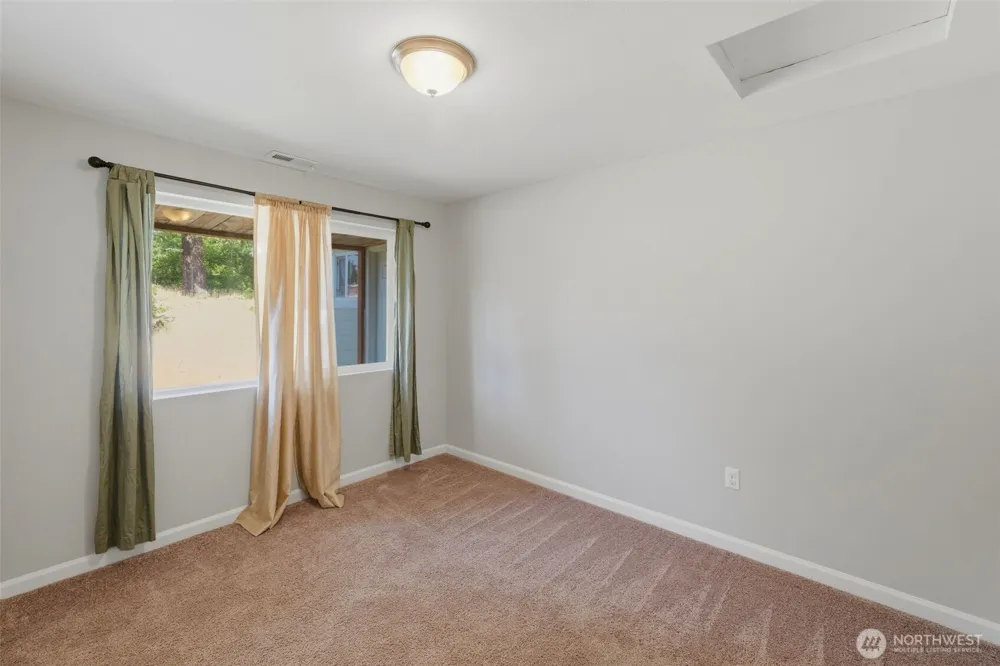 5305 Chicago Avenue SW Lakewood, WA 98499