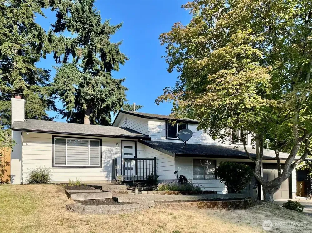 1261 150th Avenue SE Bellevue, WA 98007