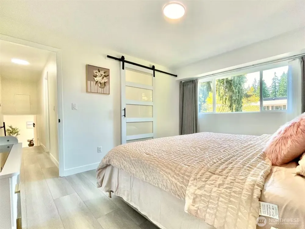 1261 150th Avenue SE Bellevue, WA 98007