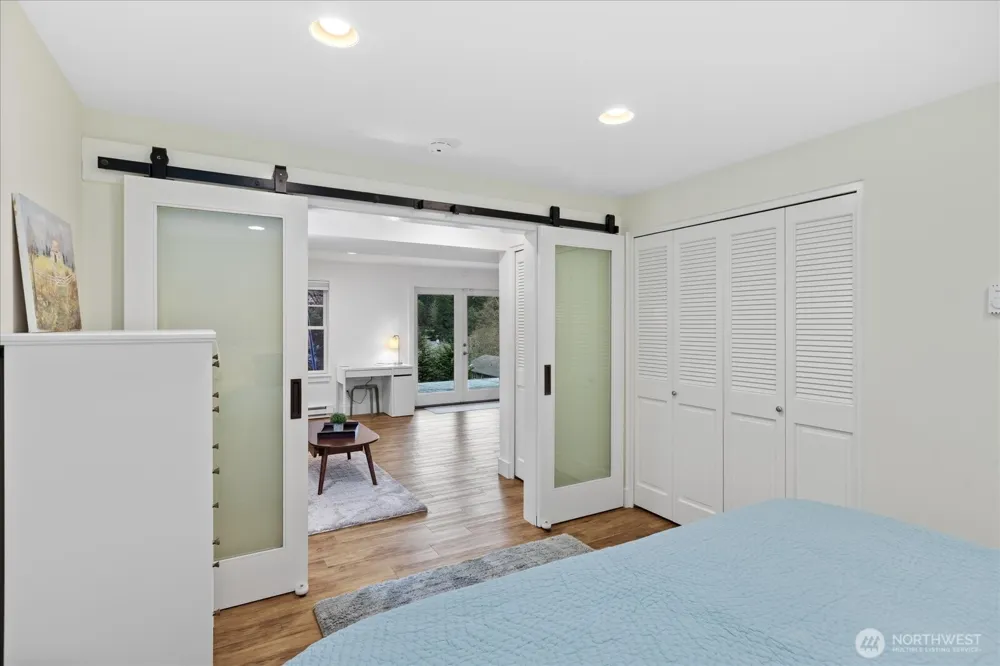 1159 Secret Place Greenbank, WA 98253