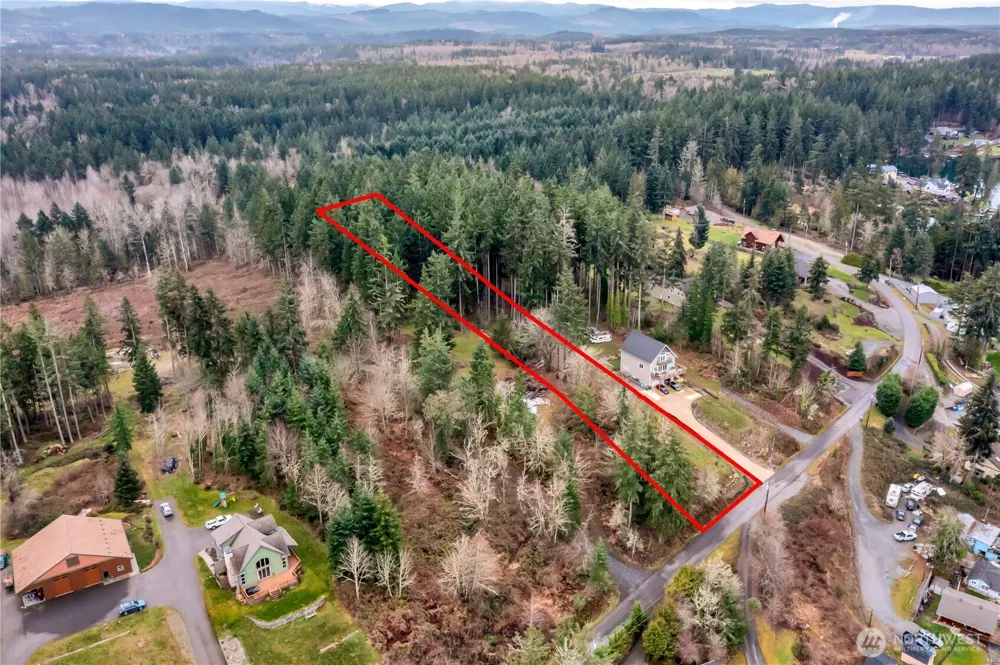 12120 S Clear Lake Road E Eatonville, WA 98328