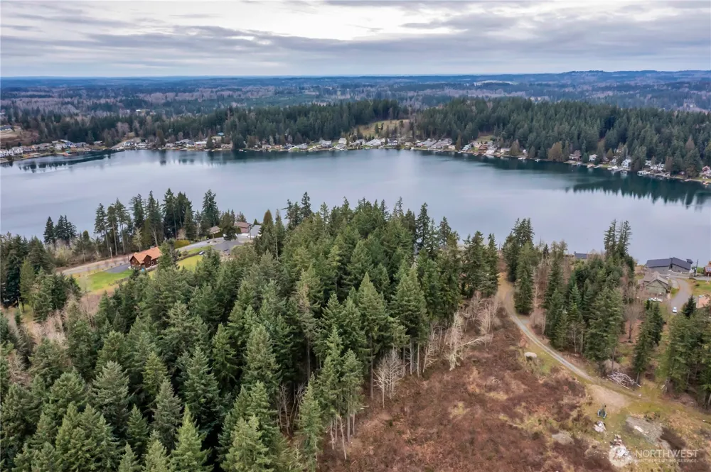 12120 S Clear Lake Road E Eatonville, WA 98328