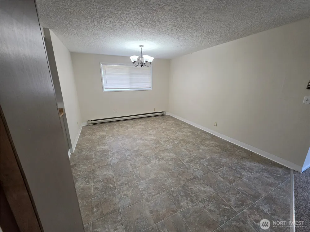 1407 Bowmont Avenue Kelso, WA 98626