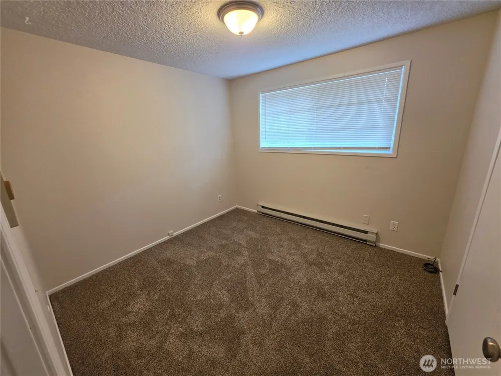 1407 Bowmont Avenue Kelso, WA 98626