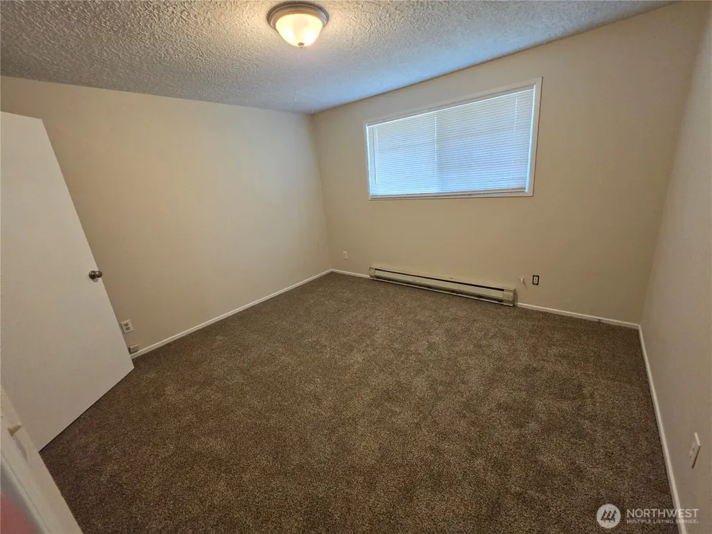 1407 Bowmont Avenue Kelso, WA 98626