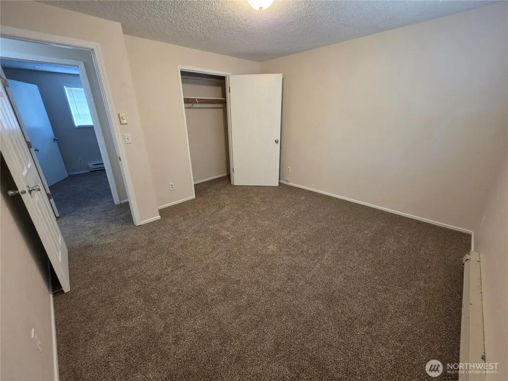 1407 Bowmont Avenue Kelso, WA 98626