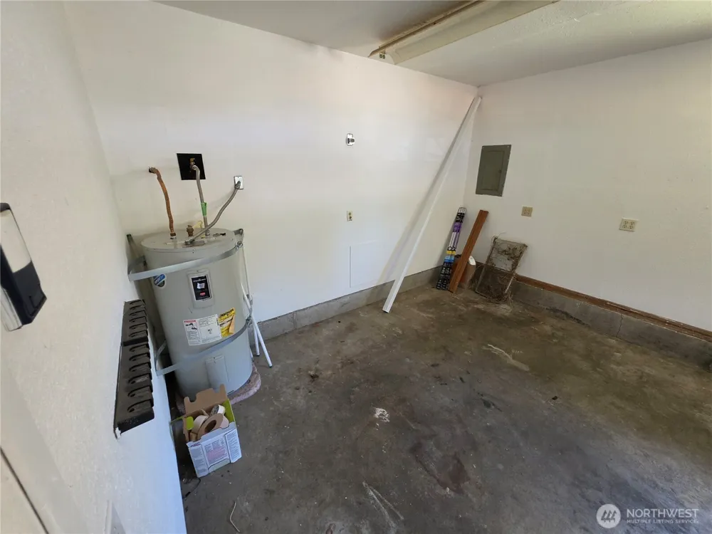 1407 Bowmont Avenue Kelso, WA 98626