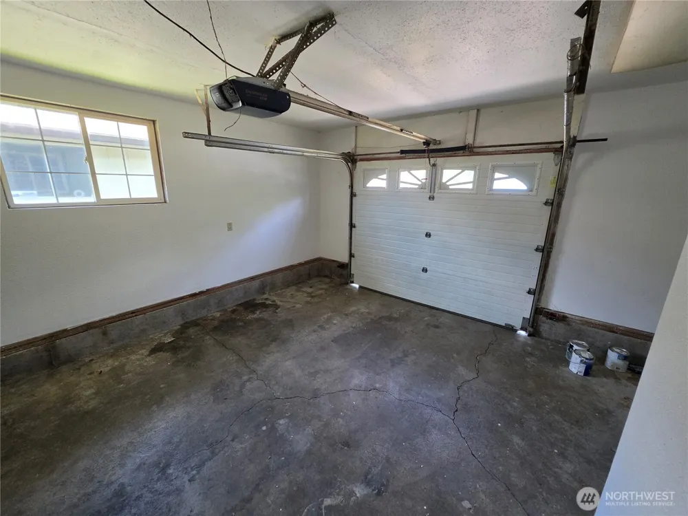 1407 Bowmont Avenue Kelso, WA 98626
