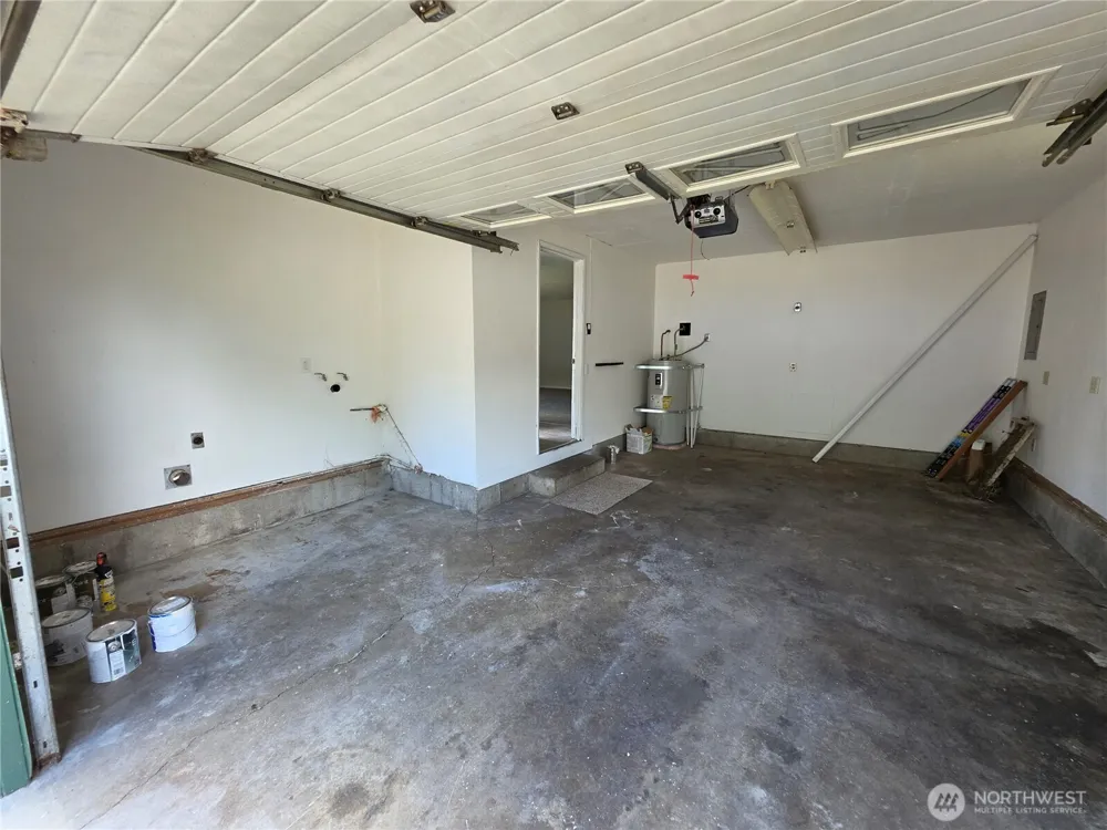 1407 Bowmont Avenue Kelso, WA 98626