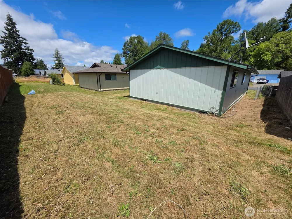 1407 Bowmont Avenue Kelso, WA 98626