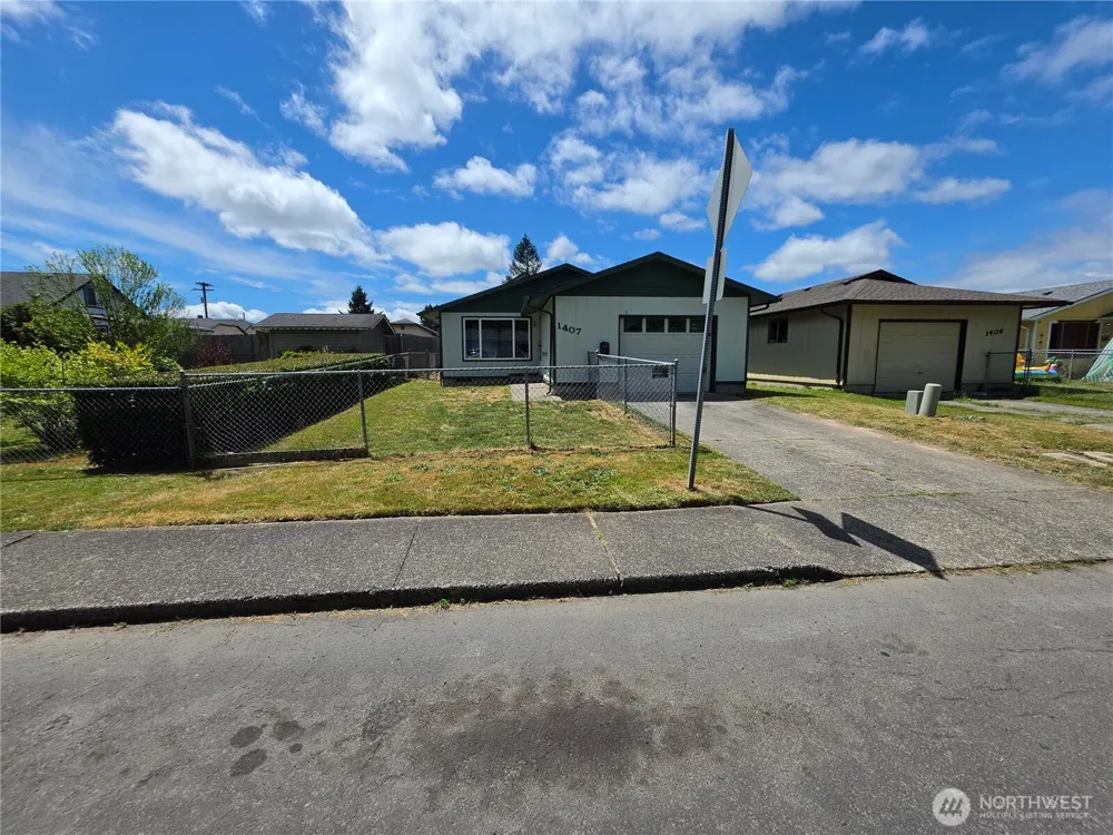 1407 Bowmont Avenue Kelso, WA 98626