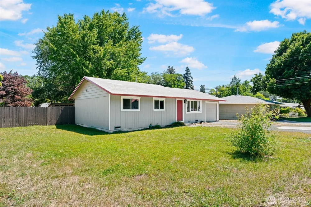 1306 Water Street Ellensburg, WA 98926