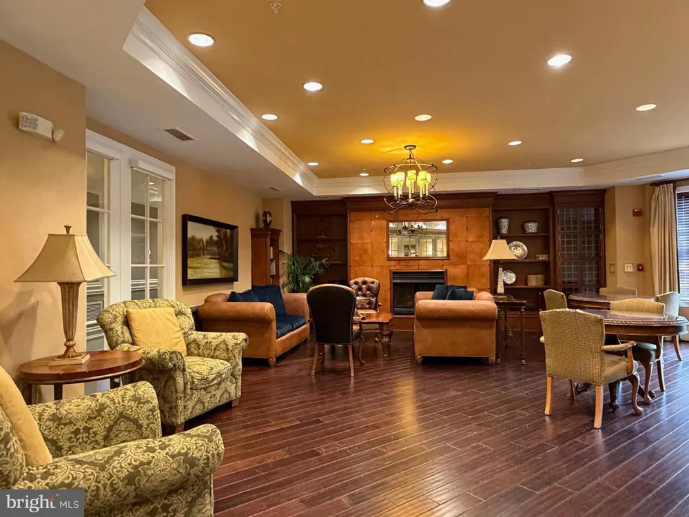 2655 PROSPERITY AVENUE #311 Fairfax, VA 22031