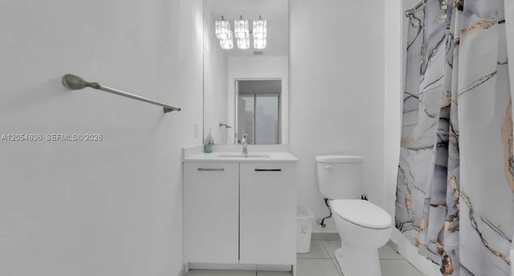 151 SE 1st St #2411 Miami, FL 33131