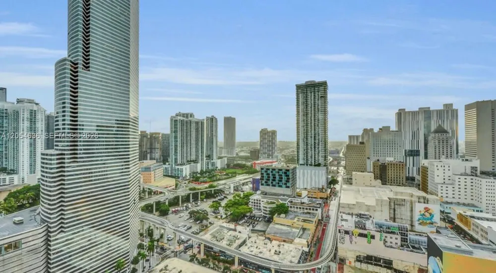 151 SE 1st St #2411 Miami, FL 33131