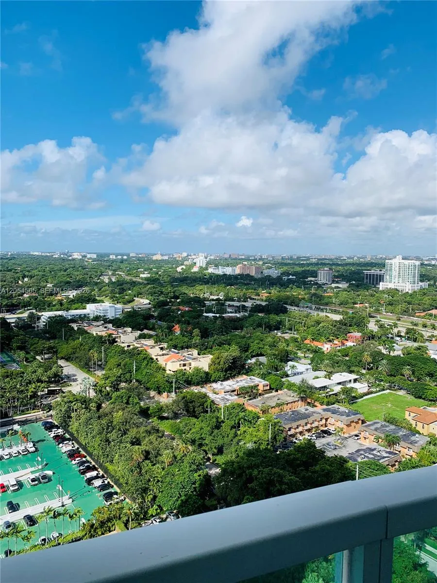 2101 Brickell Ave #2611 Miami, FL 33129