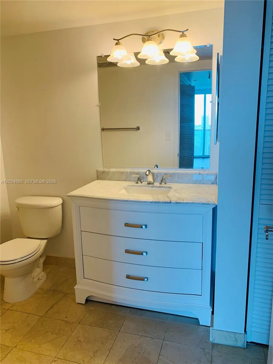 2101 Brickell Ave #2611 Miami, FL 33129